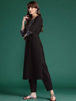 Ethnic Motifs Printed Mirror Work  Cotton Kurta with Trousers & With Dupatta 6