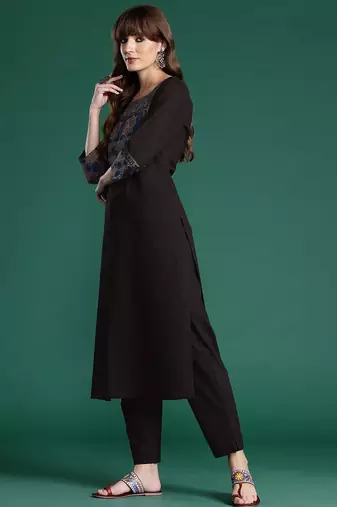 Ethnic Motifs Printed Mirror Work  Cotton Kurta with Trousers & With Dupatta