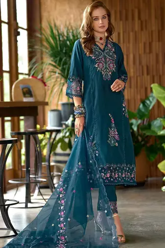 Women Floral Embroidered Panelled Sequinned Kurta with Trousers & Dupatta