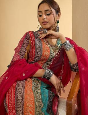 Women Ethnic Motifs Embroidered Thread Work Kurta with Palazzos & With Dupatta 2