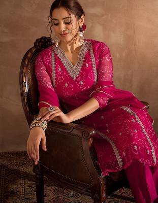 Floral Embroidered V-Neck Sequinned Cotton Straight Kurta With Trousers & Dupatta 1