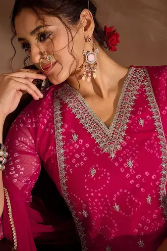 Floral Embroidered V-Neck Sequinned Cotton Straight Kurta With Trousers & Dupatta