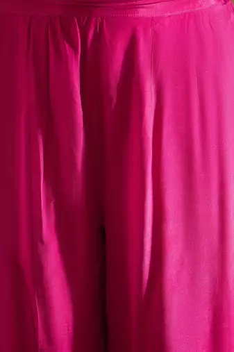 Floral Embroidered V-Neck Sequinned Cotton Straight Kurta With Trousers & Dupatta