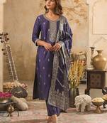 Floral Embroidered Round Neck Zari Straight Kurta & Trousers With Dupatta