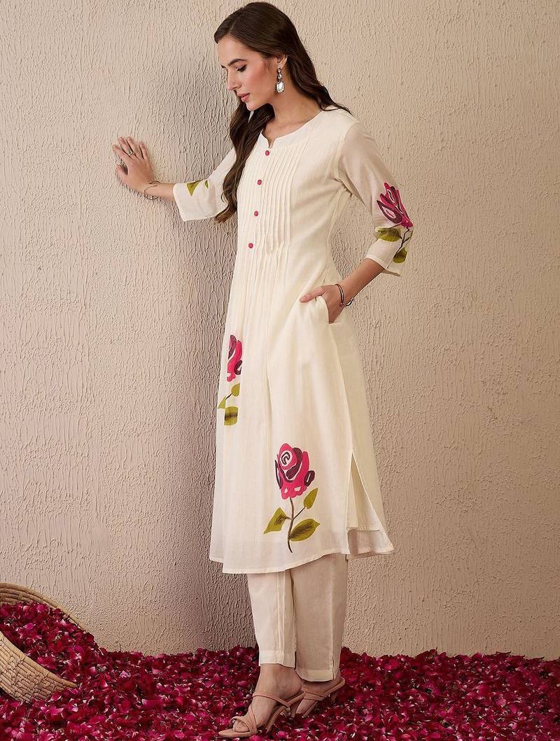 Women Floral Printed Regular Thread Work  Cotton Kurta with Trousers