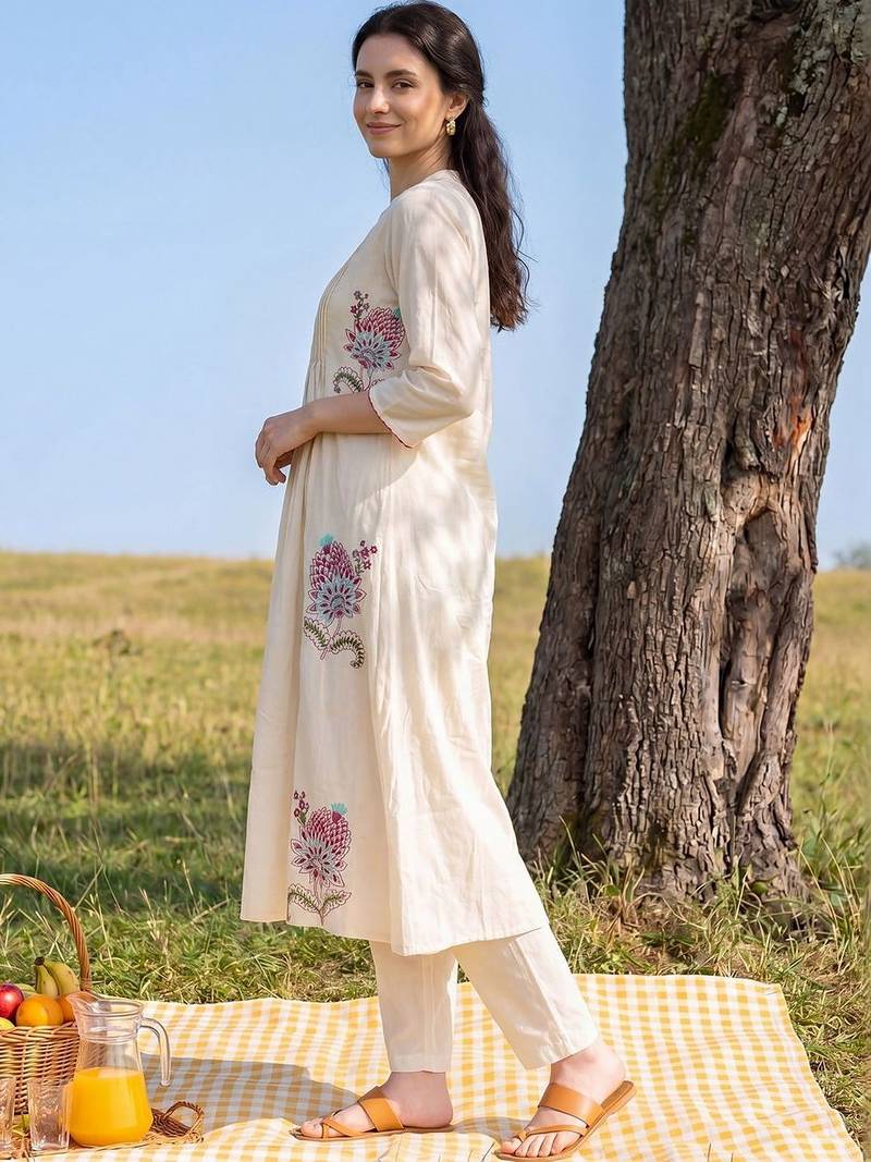 Women Floral Embroidered Pleated Thread Work Pure Cotton Kurta with Trousers