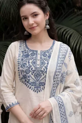 Women Ethnic Motifs Embroidered Regular Mirror Work  Cotton Kurta with Trousers & With Dupatta