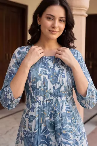 Women Floral Printed Regular Pure Cotton Kurta with Trousers