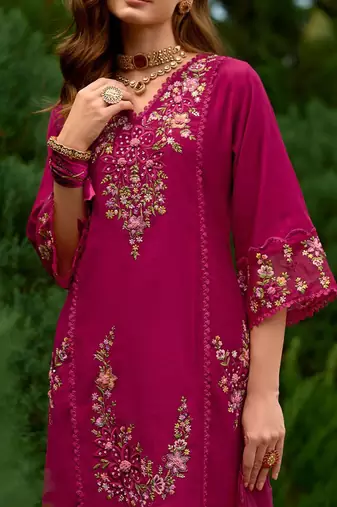Women Floral Embroidered Panelled Sequinned Kurta with Trousers & With Dupatta