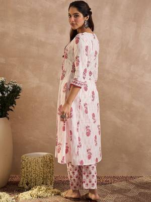 Women Floral Printed Regular Pure Cotton Kurta with Trousers 3