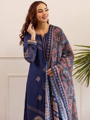 Women Ethnic Motifs Printed Kurta with Palazzos & Dupatta 1