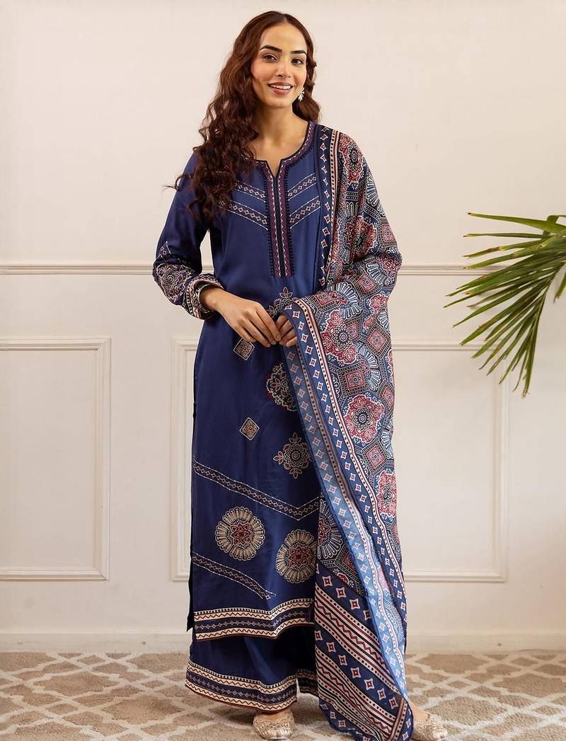 Women Ethnic Motifs Printed Kurta with Palazzos & Dupatta