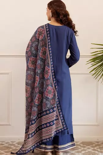 Women Ethnic Motifs Printed Kurta with Palazzos & Dupatta
