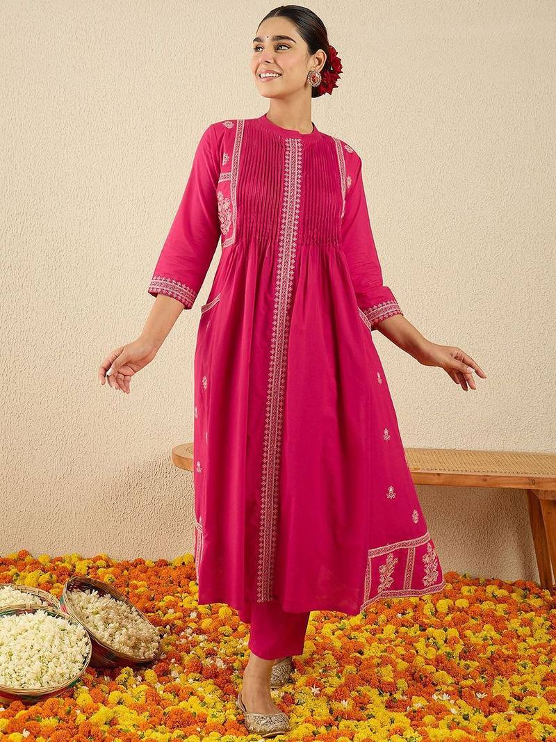 Women Ethnic Motifs Printed Cotton A-Line Kurta with Trousers