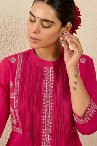 Women Ethnic Motifs Printed Cotton A-Line Kurta with Trousers
