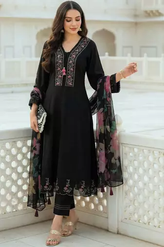 Women Floral Embroidered Regular Thread Work Pure Cotton Kurta with Trousers & With Dupatta