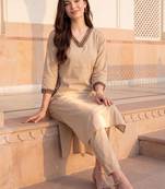 Women Ethnic Motifs Embroidered Regular Thread Work Pure Cotton Kurta with Trousers