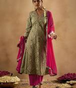 Bandhani Printed Pure Cotton Kurta With Trousers & Dupatta