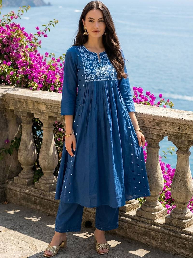 Women Ethnic Motifs Embroidered Empire Thread Work  Cotton Kurta with Trousers