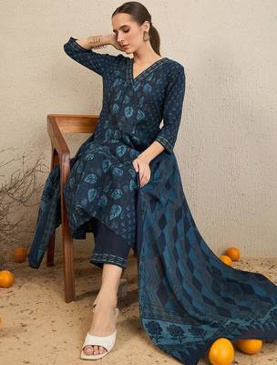 Floral Printed  Cotton Kurta With Trousers & Dupatta 1