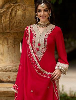 Ethnic Motifs Embroidered V-Neck Mirror Work Kurta With Trousers & Dupatta 1