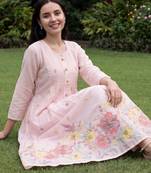Women Floral Embroidered Empire Thread Work  Cotton Kurta with Trousers