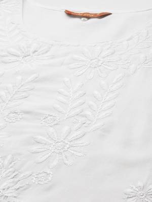 Women Floral Embroidered Regular Thread Work Pure Cotton Kurta with Trousers & With Dupatta 3