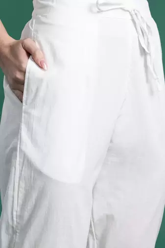 Women Floral Embroidered Regular Thread Work Pure Cotton Kurta with Trousers & With Dupatta