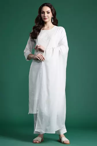 Women Floral Embroidered Regular Thread Work Pure Cotton Kurta with Trousers & With Dupatta