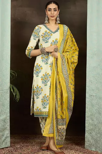Women Floral Printed Cotton Kurta with Pyjama & Dupatta