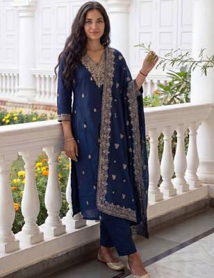 Women Ethnic Motifs Embroidered Regular Thread Work Kurta with Trousers & With Dupatta 1