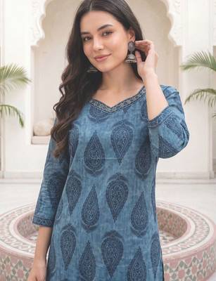 Women Ethnic Motifs Printed Regular Sequinned  Cotton Kurta with Salwar & With Dupatta 2