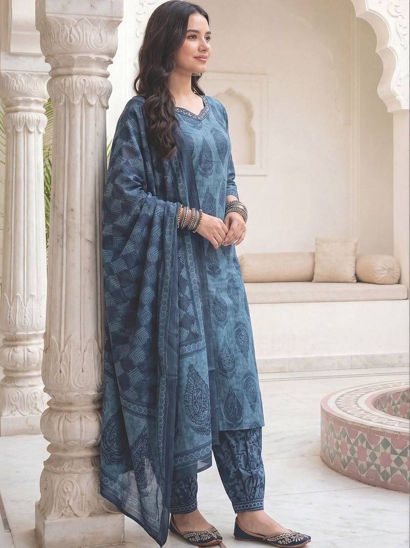 Women Ethnic Motifs Printed Regular Sequinned  Cotton Kurta with Salwar & With Dupatta