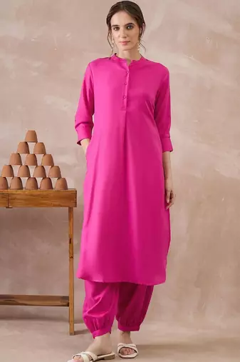 Women Regular Pure Cotton Kurta with Patiala