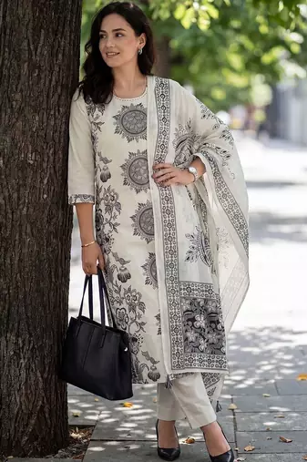 Women Ethnic Motifs Printed Regular Thread Work Pure Cotton Kurta with Trousers & With Dupatta