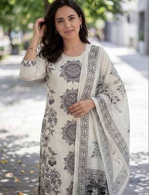 Women Ethnic Motifs Printed Regular Thread Work  Cotton Kurta with Trousers & With Dupatta 2