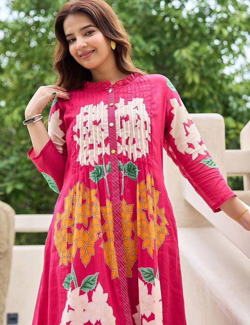 Floral Printed Mandarin Collar Pleated  Cotton A-Line Kurta With Trousers