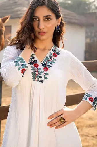 Floral Embroidered V-Neck A-Line  Cotton Kurta WIth Trousers