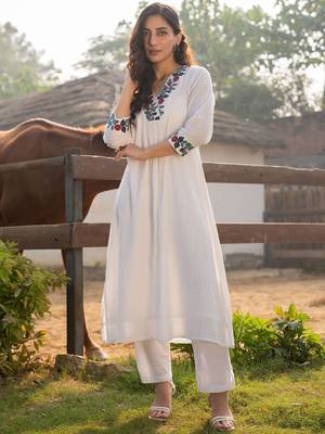 Floral Embroidered V-Neck A-Line  Cotton Kurta WIth Trousers 6