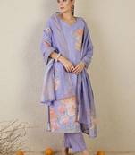 Women Floral Printed Kurta with Trousers & Dupatta