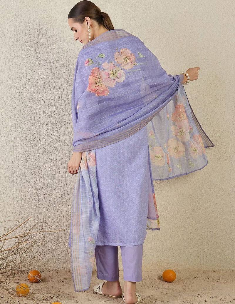 Women Floral Printed Kurta with Trousers & Dupatta