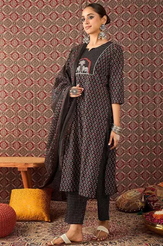 Floral Printed  Cotton Straight Kurta Trousers With Dupatta