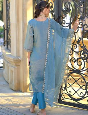 Ethnic Motifs Embroidered Sequinned Straight Kurta With Trousers & Dupatta 4