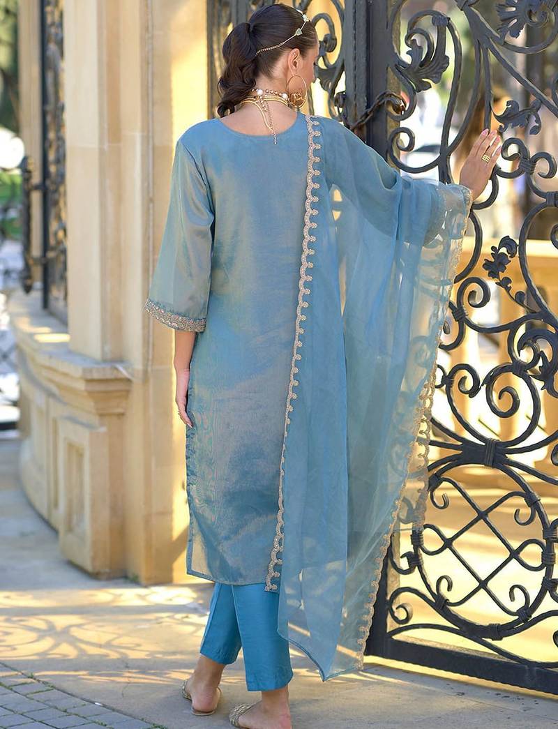 Ethnic Motifs Embroidered Sequinned Straight Kurta With Trousers & Dupatta
