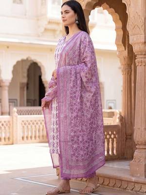 Women Ethnic Motifs Printed Regular  Cotton Kurta with Trousers & With Dupatta 5