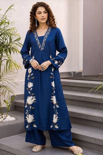 Women Floral Printed A-Line Kurta with Palazzos
