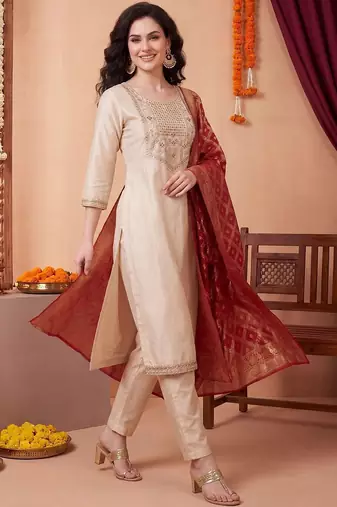 Women Ethnic Motifs Embroidered Regular Thread Work Kurta with Trousers & With Dupatta
