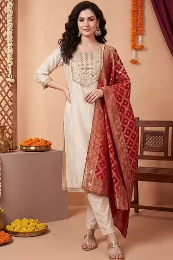 Women Ethnic Motifs Embroidered Regular Thread Work Kurta with Trousers & With Dupatta