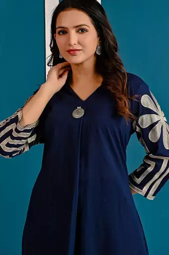 Women Embroidered Regular Thread Work  Cotton A-Line Kurta with Trousers