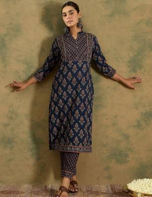 Ethnic Motifs Printed  Cotton Kurta With Trousers 3